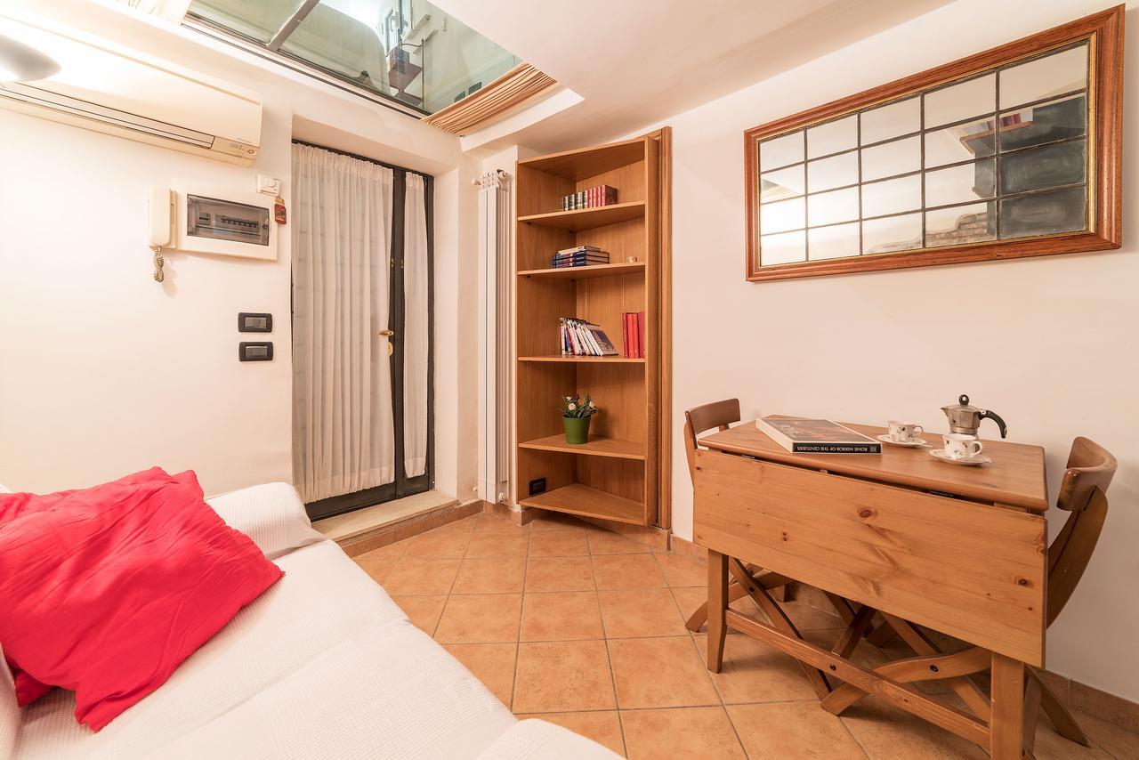 Sweet Little Suite Near Pantheon Rome Exterior photo